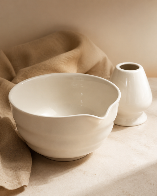 Ivory Ceramic Matcha Bowl & Whisk Holder set